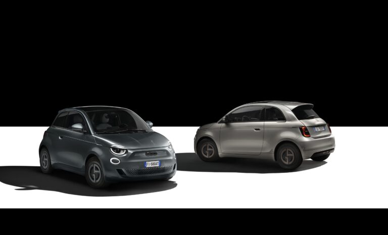 FIAT presenta su último icono de la moda, el Fiat 500e Giorgio Armani Collector’s Edition 2025, en el Salón del Automóvil de Los Ángeles