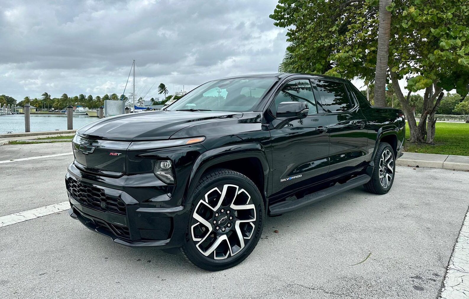 2024 Silverado EV RST: Innovación en el Mundo de las Pickups Eléctricas