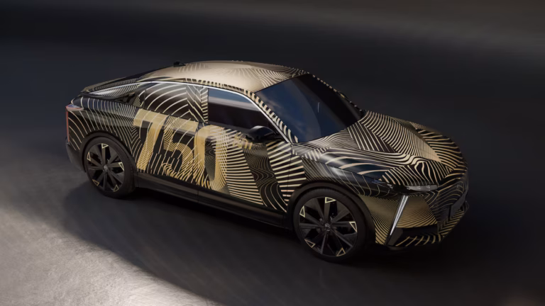 DS presentó su próximo modelo estrella con una autonomía eléctrica de 750 km