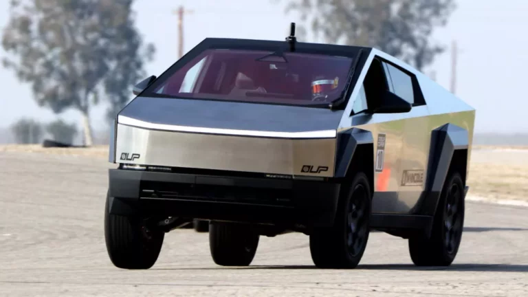 Tesla Cybertruck, es retirado del mercado por séptima vez, además del Model 3 y el Model Y