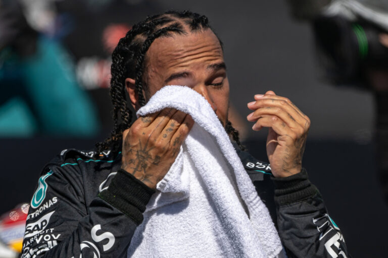 Lewis Hamilton cumple 40 años: un vistazo a todos los récords que ostenta