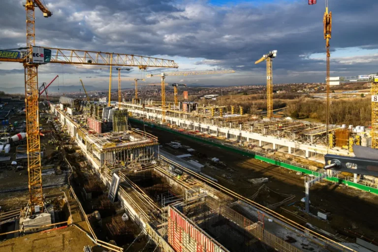 Hungaroring en plena modernización. Nueva tribuna central y complejo de palcos son reconstruidos desde cero