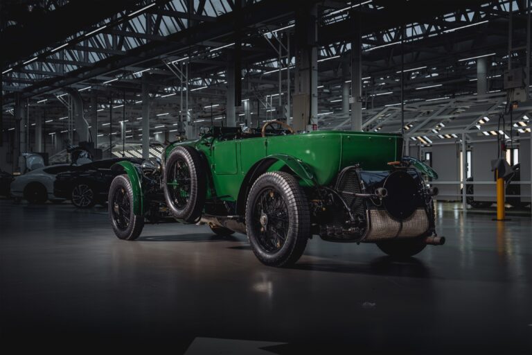 Speed ​​Six Continuation y Continental GTC debutarán en el evento clásico Retromobile