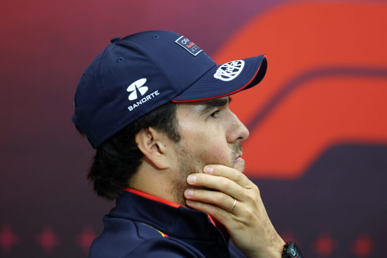 Pérez no está seguro de los próximos pasos tras su salida de Red Bull