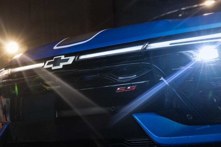 El Chevrolet Blazer EV SS se prepara para marcar el ritmo en Daytona 500