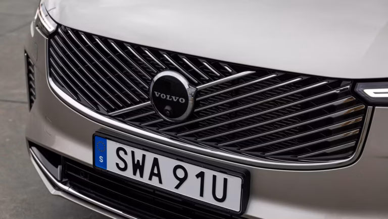 Volvo lanzará cinco modelos renovados, incluido un híbrido enchufable