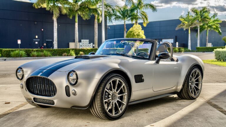 AC Cars presenta el AC GT Roadster en Estados Unidos con estreno en ModaMiami, el 1 y 2 de marzo