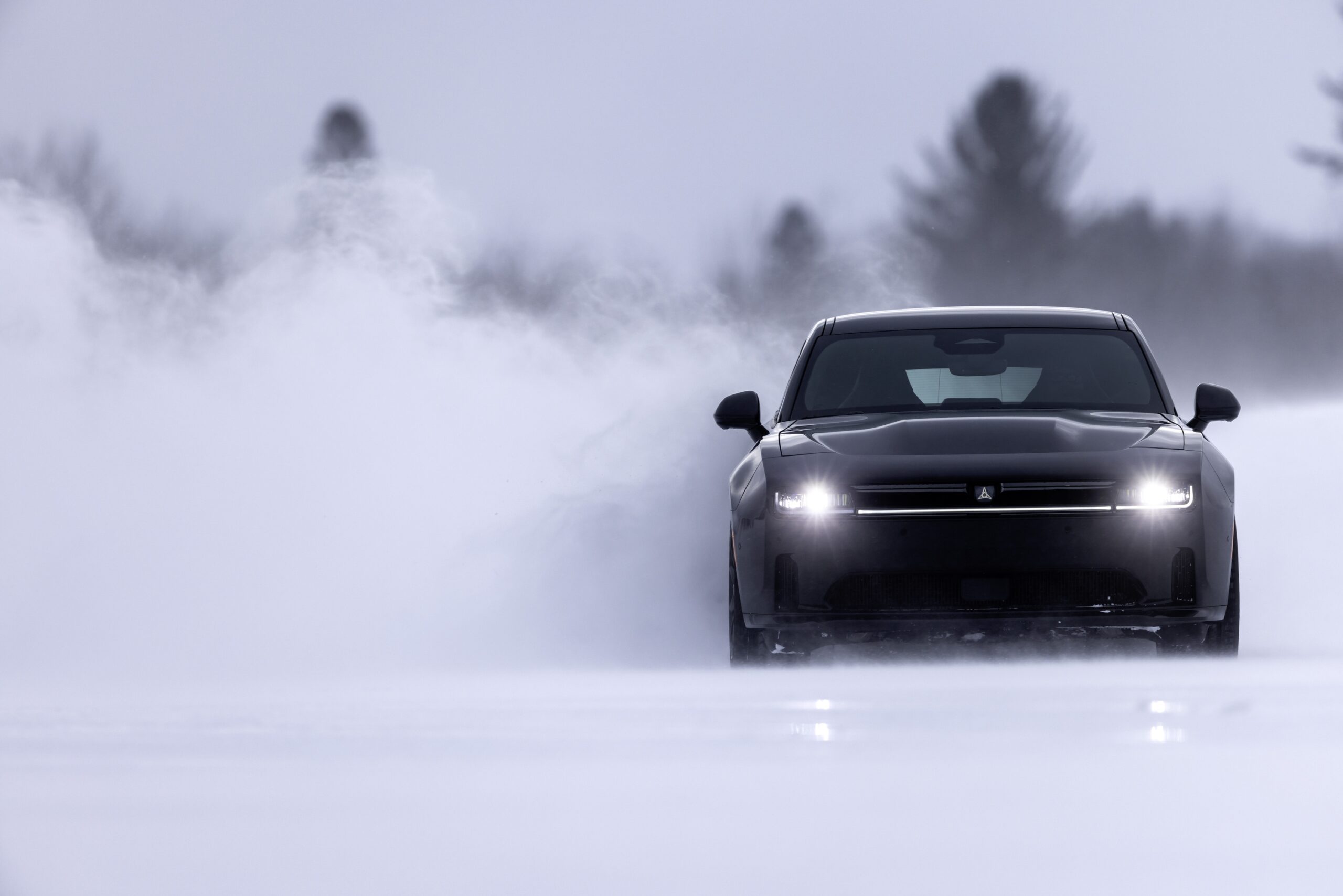 Nuevo Dodge Charger Daytona: El único muscle car con tracción en las cuatro ruedas del mundo