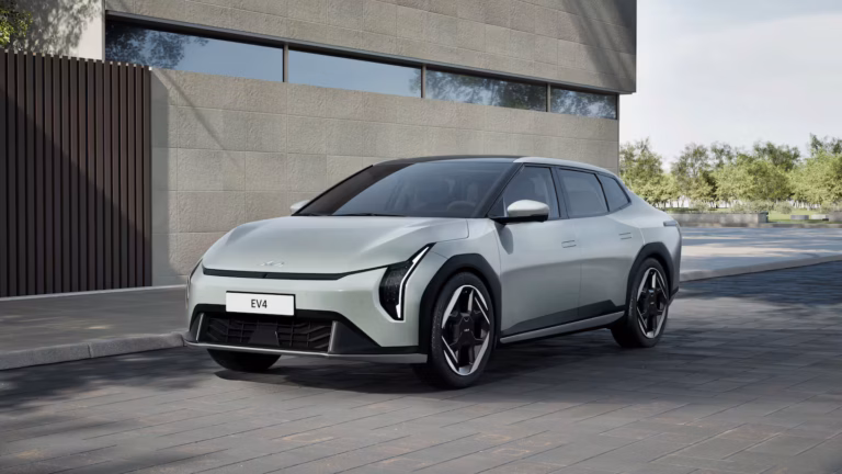 Kia presenta el EV4, el rival del VW ID3