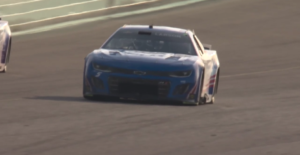 Kyle Larson avanza con fuerza hacia el final de Homestead-Miami, logrando su 30.ª victoria en la Cup Series