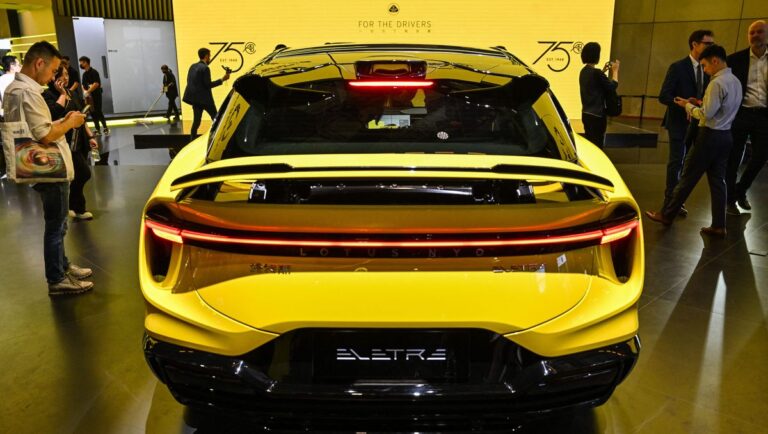 Lotus quiere ofrecer la tecnología autónoma SAE Nivel 4 de Robotaxi a otros mercados