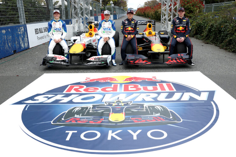 Juan Pablo Montoya ve a Liam Lawson amenazado en Racing Bulls