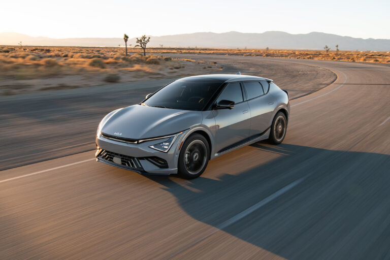 Kia anuncia los precios del EV6 2025