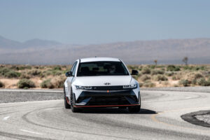 Hyundai IONIQ 5 N competirá en la One Lap of America 2025 con Grassroots Motorsports
