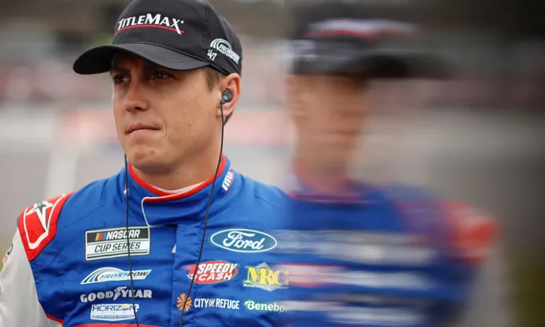 Smith consigue su primera pole de la Copa en Talladega