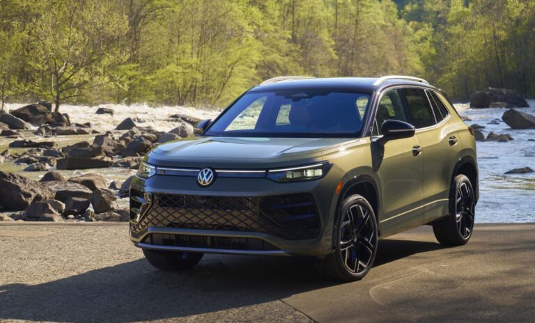 El Tiguan SEL R-Line Turbo 2026 le da un toque extra de potencia al nuevo SUV compacto de Volkswagen