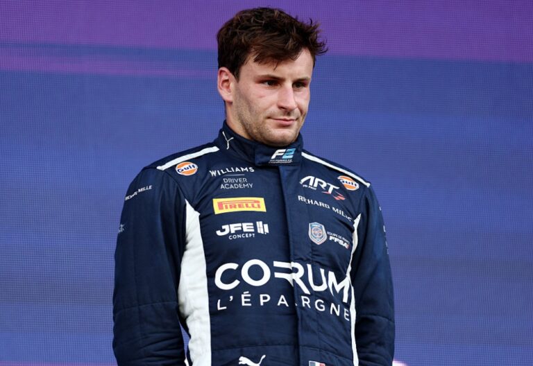 Victor Martins debutará en los entrenamientos de F1 en Barcelona con Williams