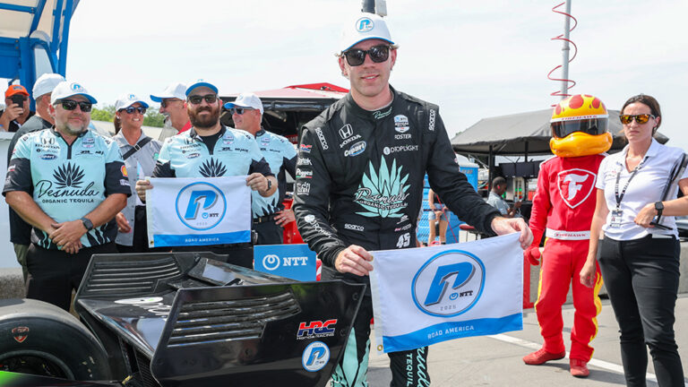 Louis Foster consigue la primera pole de su carrera en Road America