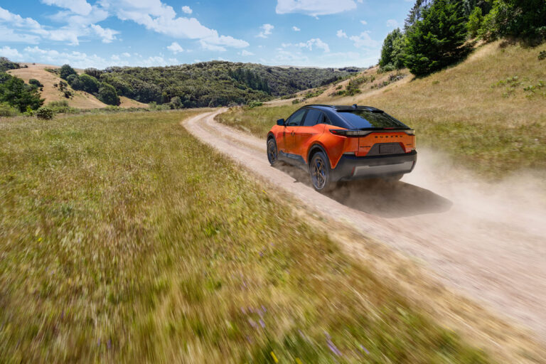Subaru presenta el nuevo Uncharted 2026 totalmente eléctrico con rendimiento deportivo y más de 300 millas de autonomía disponibles