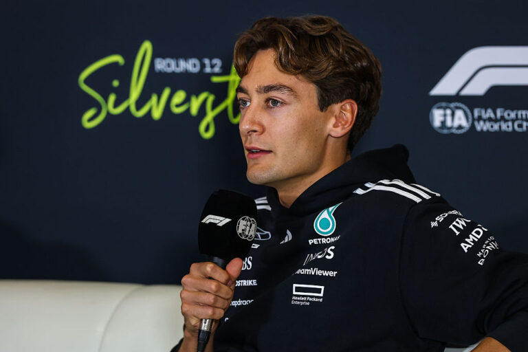 Russell y su compromiso con Mercedes: «La probabilidad de que no esté el año que viene es excepcionalmente baja»