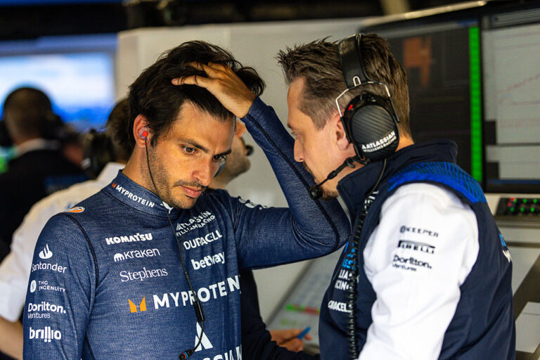 Williams apunta a un repunte con Sainz en la segunda mitad del año