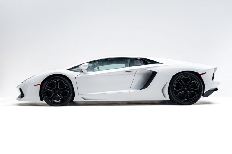 Lamborghini dona un histórico Aventador 2011 al Petersen Automotive Museum