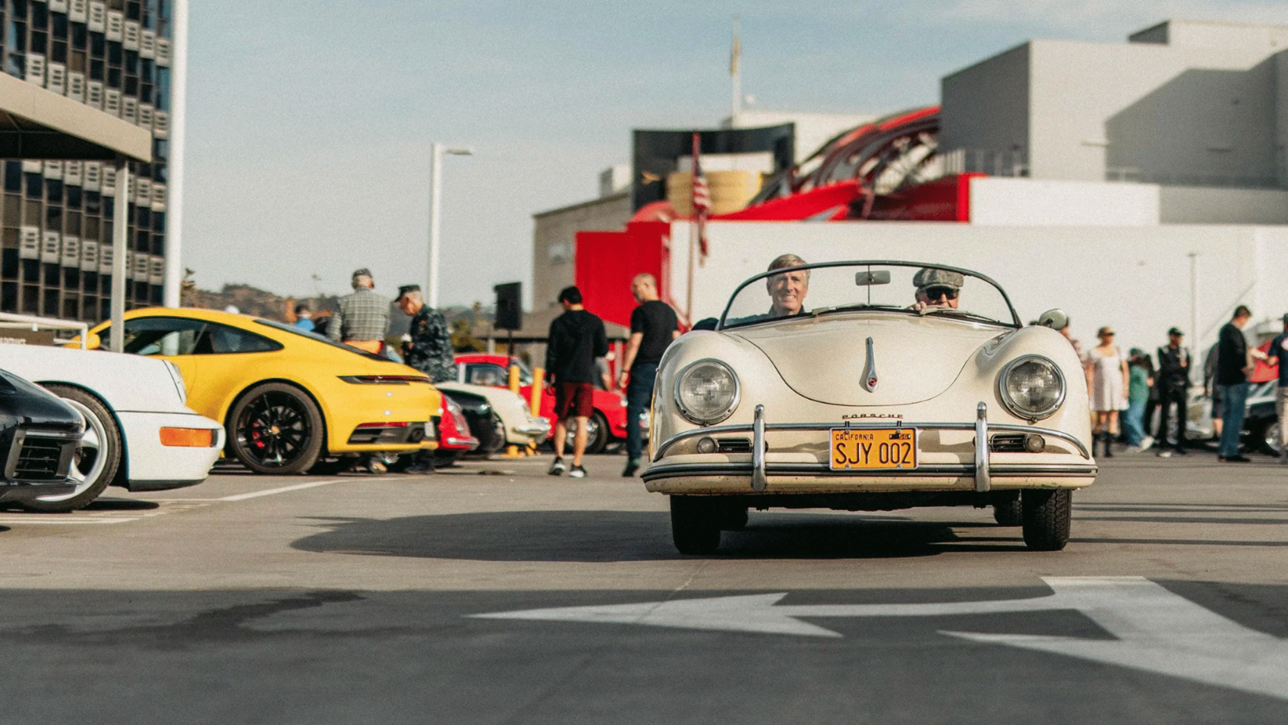 Más de 300 Porsches se reunirán este domingo en el Petersen Automotive Museum All-Porsche Cruise-in