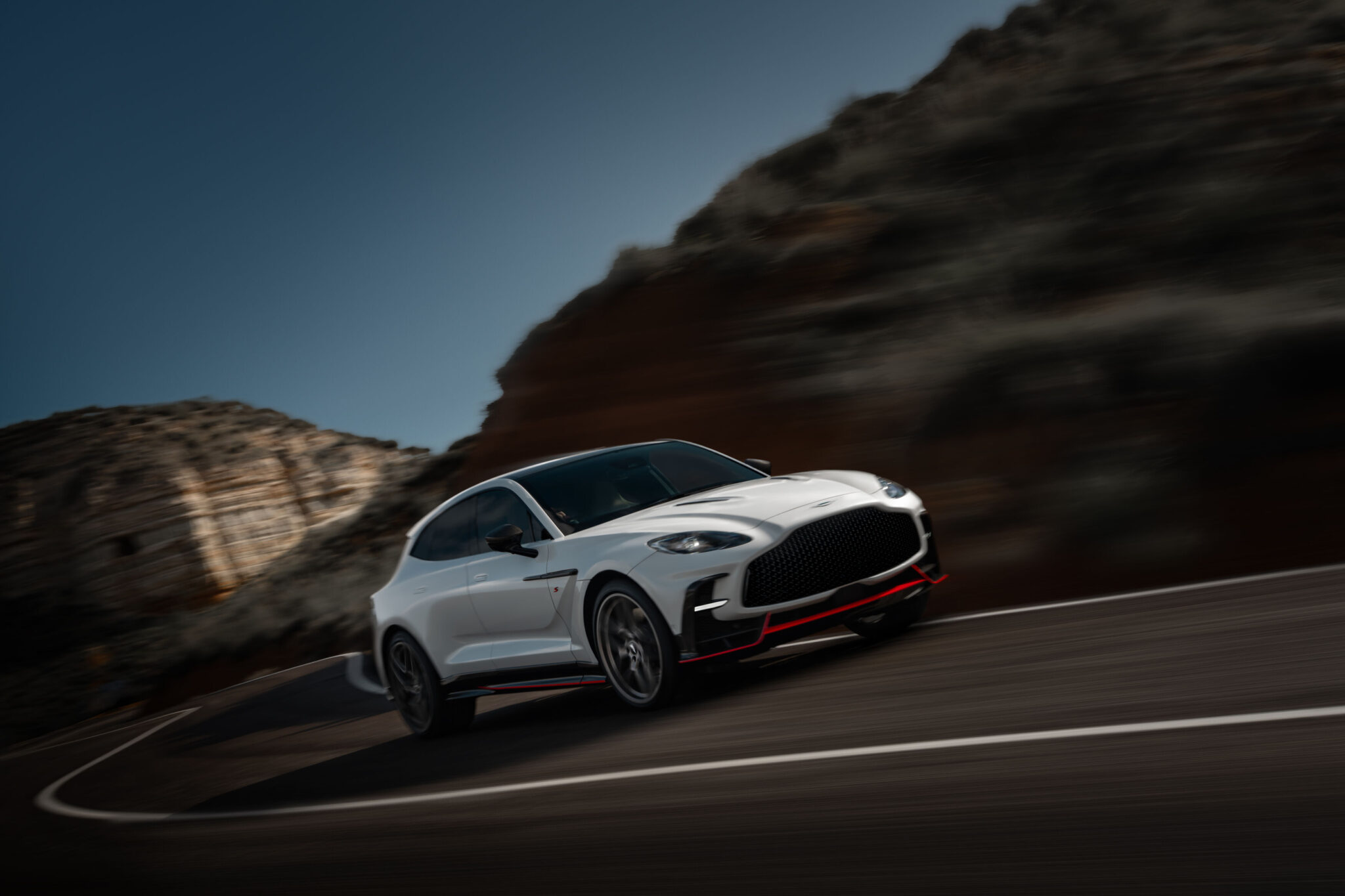 Aston Martin celebra 75 años en América en Monterey Car Week 2025
