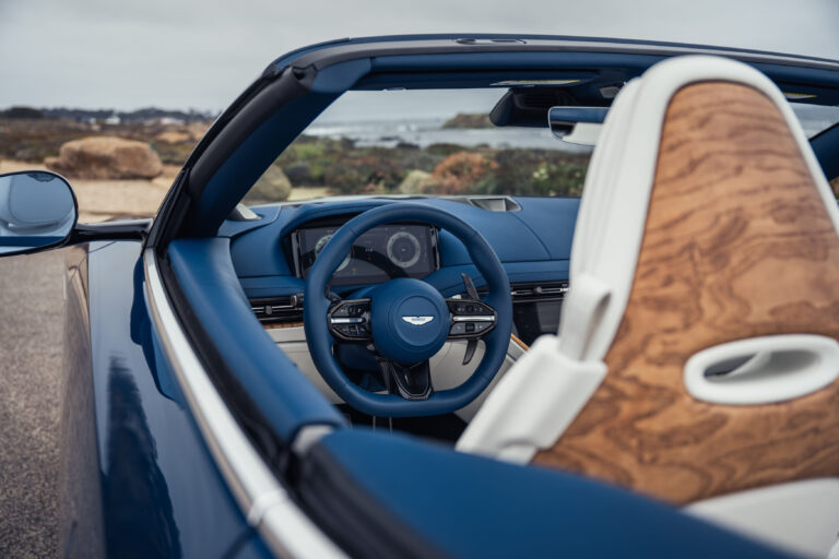 Aston Martin celebra 75 años en América en Monterey Car Week 2025