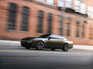 Dodge Charger 2026: más potencia, más opciones y el debut del motor SIXPACK