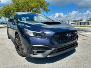 Subaru WRX tS 2025