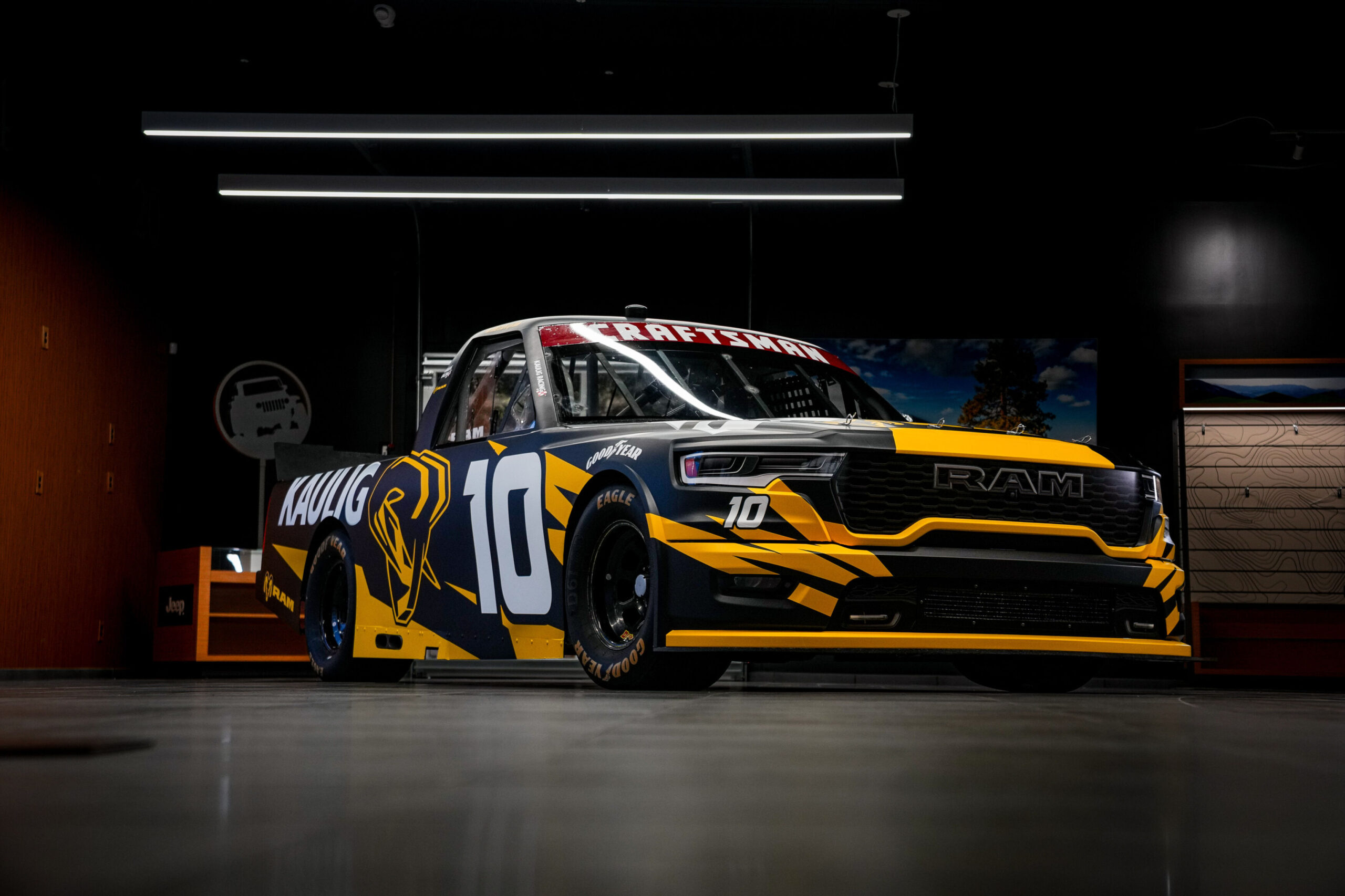 Ram regresa a NASCAR en 2026 de la mano de Kaulig Racing