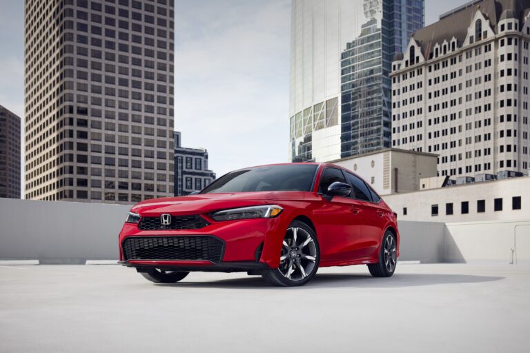 El sistema híbrido de Honda en el Civic recibe el premio “Wards 10 Best Engines & Propulsion Systems”