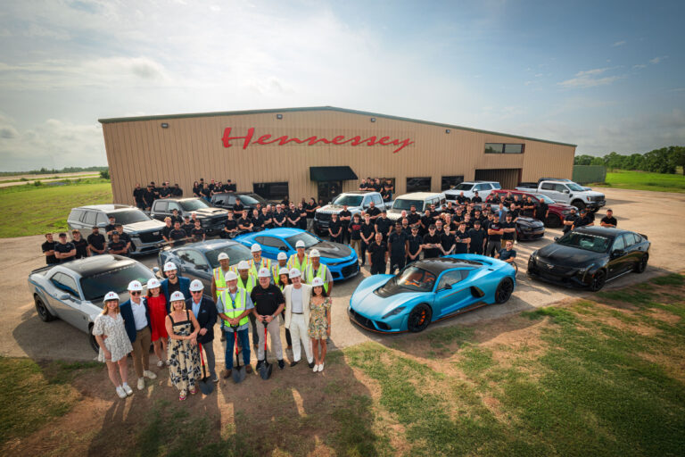 Hennessey duplica su planta en Texas para atender la creciente demanda de vehículos de alto rendimiento