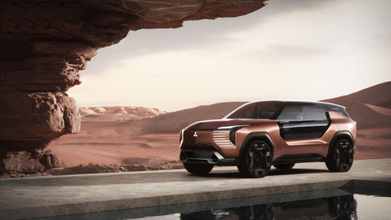 Mitsubishi apuesta por la “Aventura Eterna” con el Elevance Concept y la nueva generación Delica