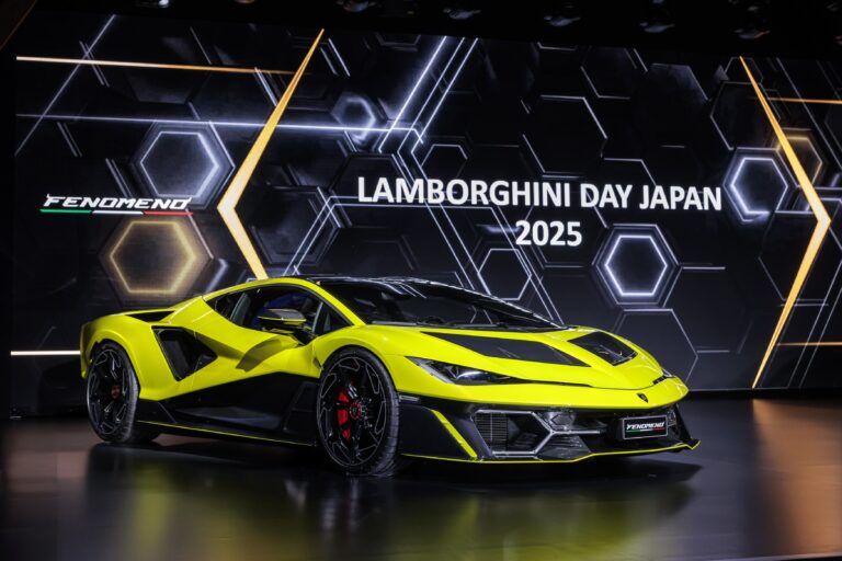 Lamborghini celebra su día en Tokio con el debut del Fenomeno y el Revuelto Ad Personam