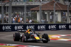 Verstappen lidera los Libres 3 en Singapur con un Red Bull renovado