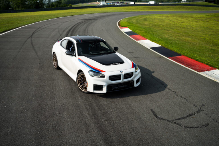 BMW M2 Turbo Design Edition 2026: homenaje moderno al 2002 Turbo original