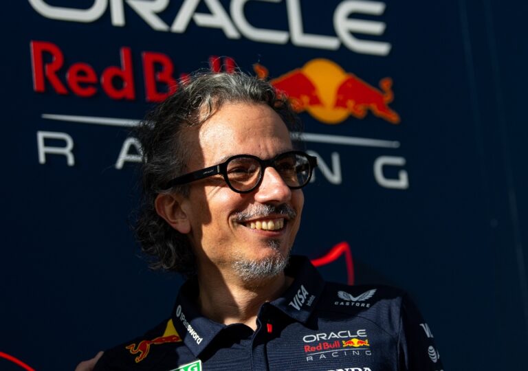 Laurent Mekies: “Ver a Verstappen es presenciar cómo se escribe la historia de la F1”