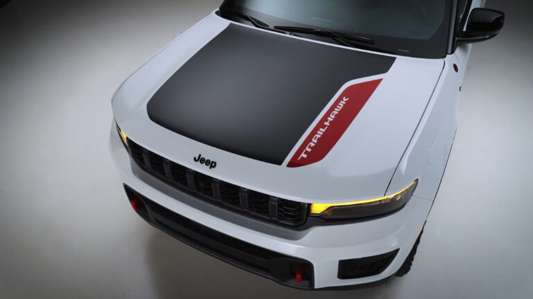 Jeep Grand Cherokee 2026: más tecnología, más eficiencia y el debut del motor Hurricane 4 Turbo