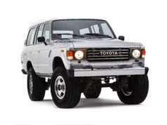 Toyota revive al FJ60 con un V6 biturbo de 389 caballos para el SEMA Show