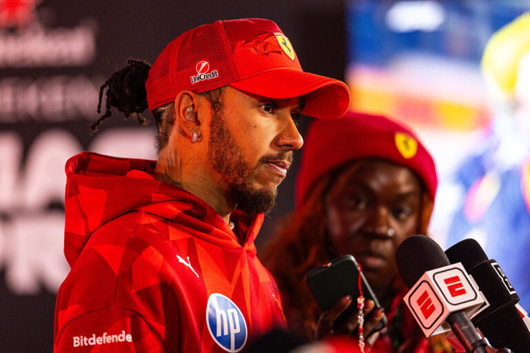 Hamilton califica 2025 como “la peor temporada de su vida” tras otro fin de semana complicado en Las Vegas