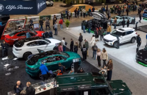 Los salones del automóvil recuperan protagonismo: un estudio revela su impacto en la compra de vehículos
