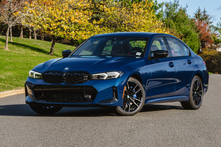 BMW M340i xDrive 50 Jahre Edition 2026: Celebrando Medio Siglo del Sedán Deportivo Definitivo