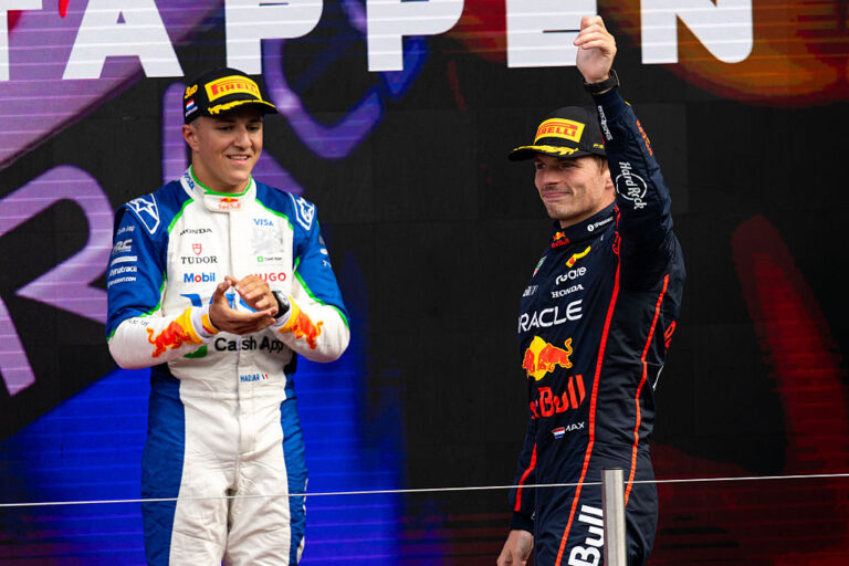 Hadjar se prepara para un desafío mental junto a Verstappen en Red Bull