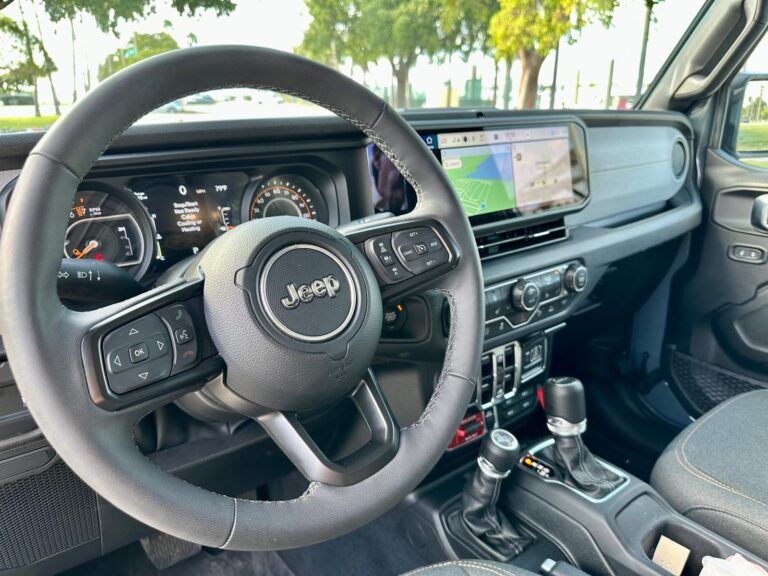 Jeep Gladiator Willys 4X4