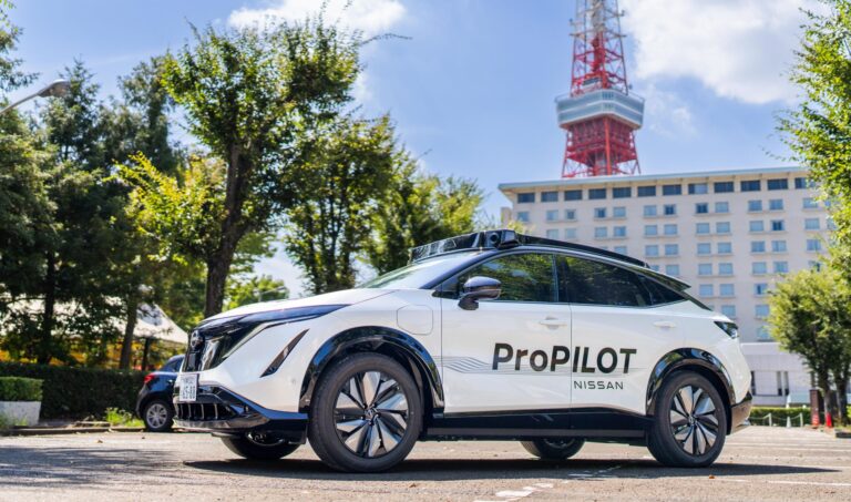 Nissan y Wayve unen fuerzas para llevar la conducción inteligente de próxima generación a vehículos de producción masiva