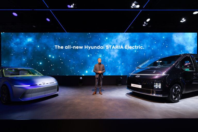 Hyundai STARIA Electric debuta en Europa y redefine el concepto de monovolumen eléctrico
