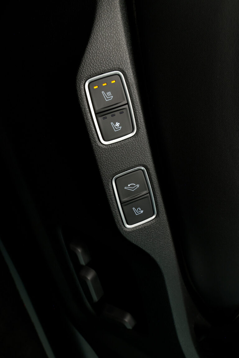 Hyundai STARIA Electric debuta en Europa y redefine el concepto de monovolumen eléctrico