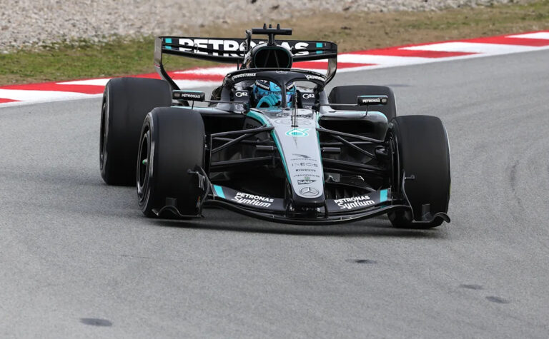 Russell anticipa una F1 2026 muy pareja tras las primeras pruebas